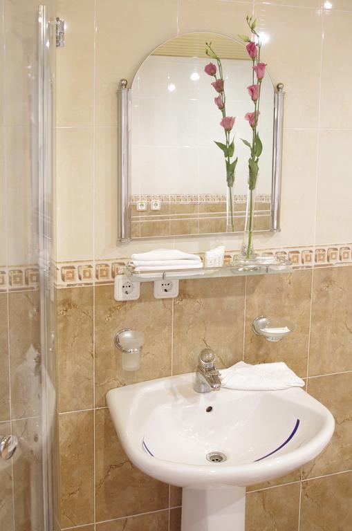 Evropeyskiy Kremenchuk Habitación foto